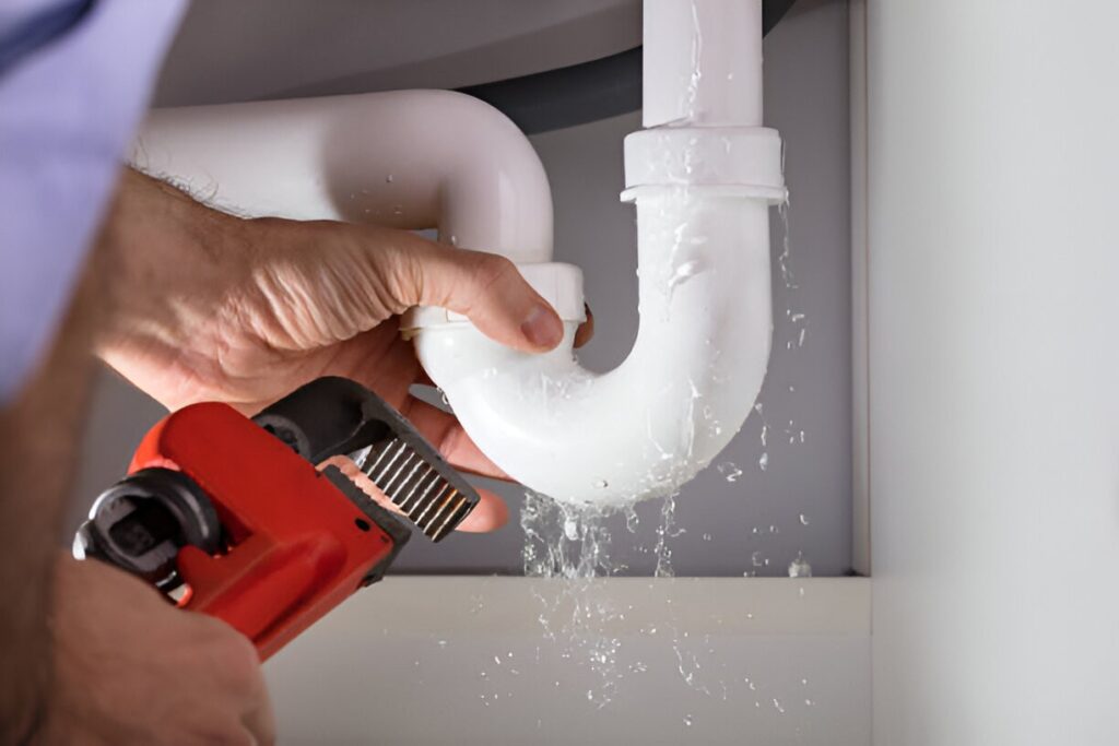 Can Leaking Pipe Repair Services Protect Your Home in the Long Run?